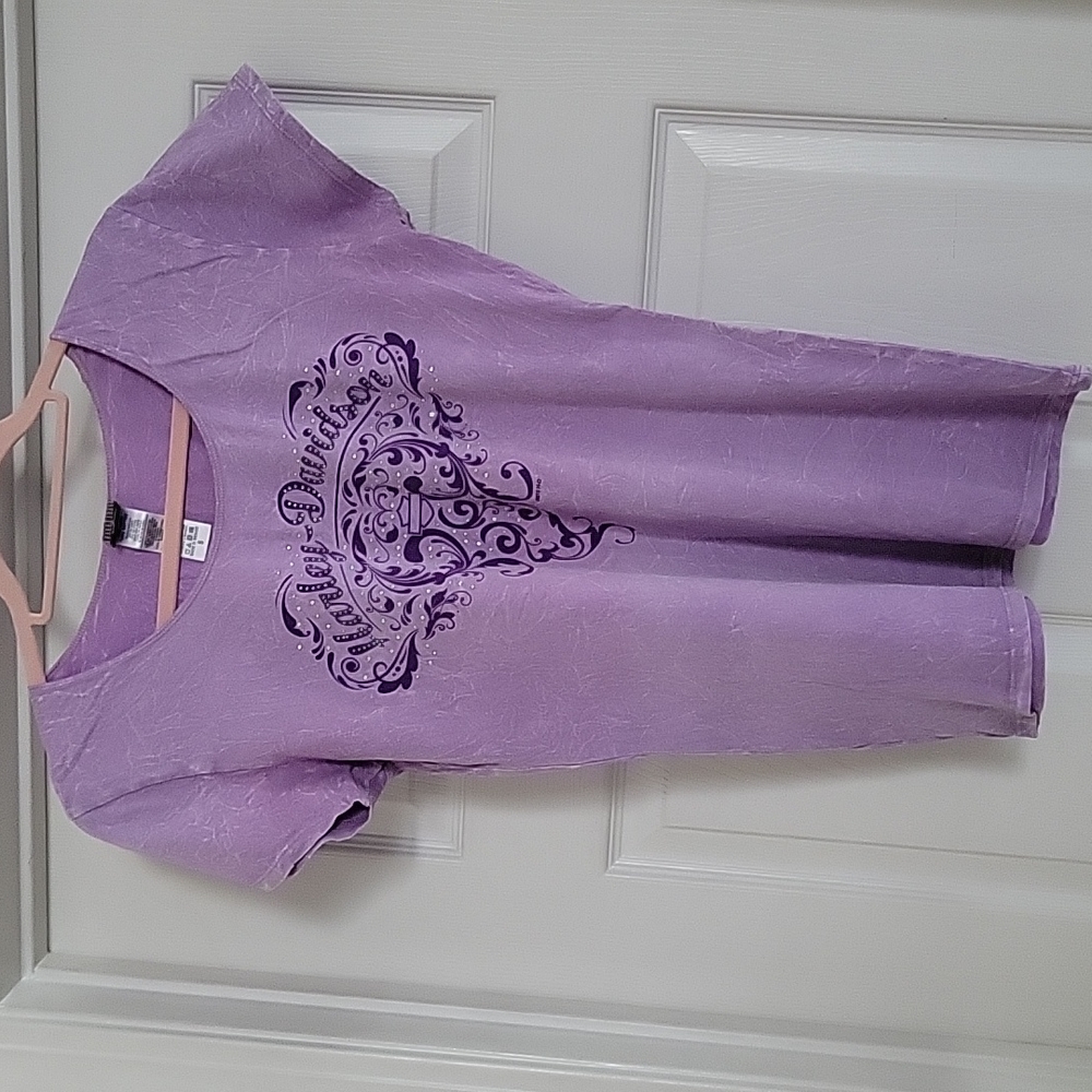 Harley-Davidson shirt